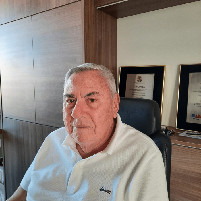 Dr. Augusto Rossi Dr. Augusto Rossi